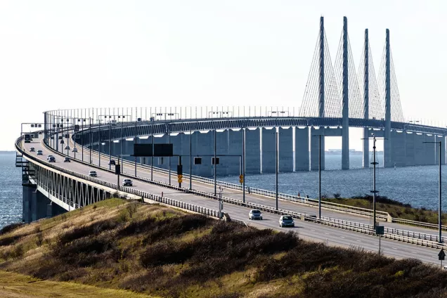 An arial view of the Öresund bridge.